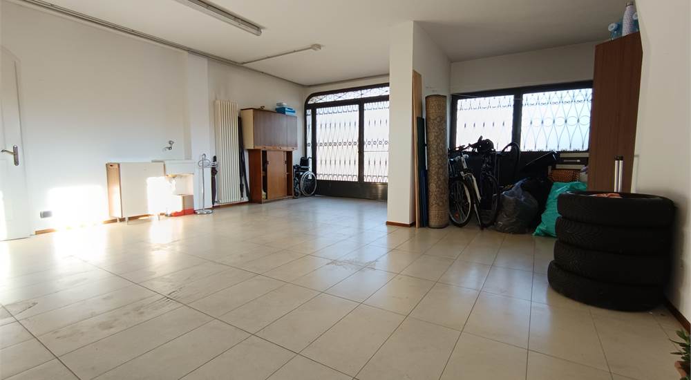 Photo 30